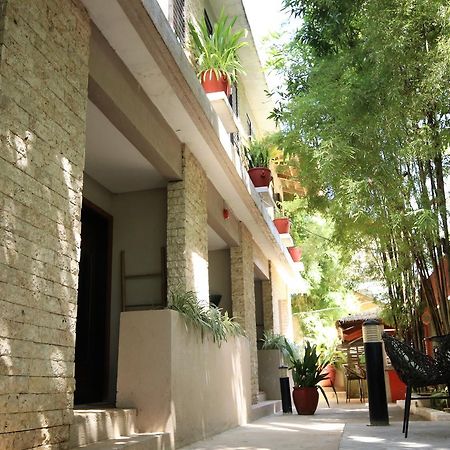 Bale Mi Hotel Balabag  Bagian luar foto