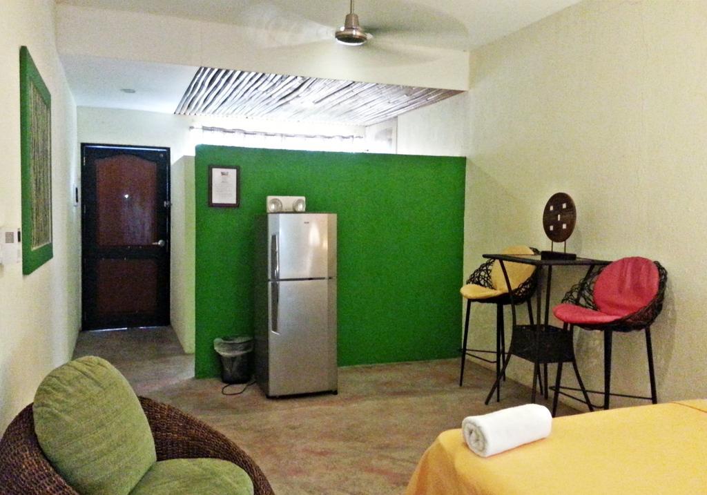 Bale Mi Hotel Balabag  Bagian luar foto